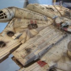 Master Replicas studio scale Falcon