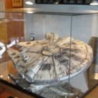 Master Replicas studio scale Falcon